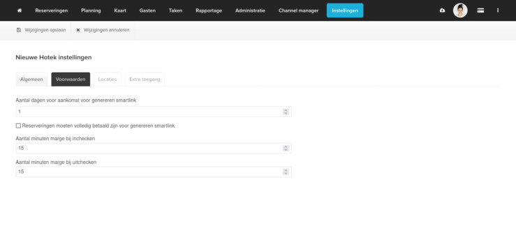 Marge Hotek aankomst- en vertrektijd